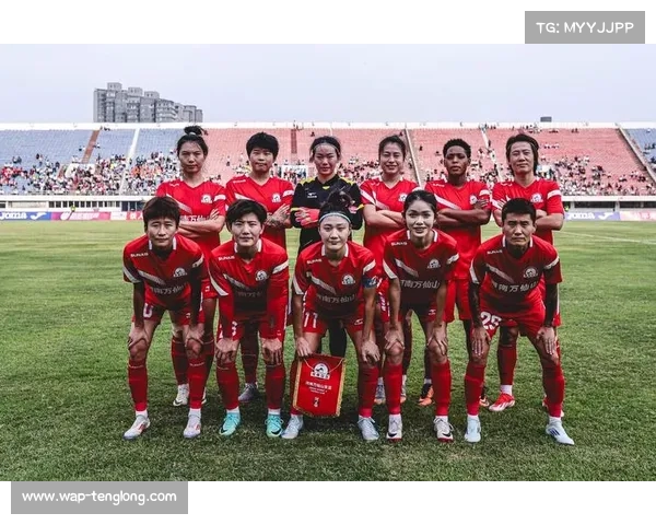 中国女足五大美女的风采与成就展现精彩足球人生 中国女足五大美女的风采与成就展现精彩足球人生