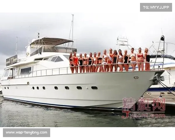 英格兰太太团豪华游轮之旅揭幕 总投资高达10亿英镑引发关注 英格兰太太团豪华游轮之旅揭幕 总投资高达10亿英镑引发关注